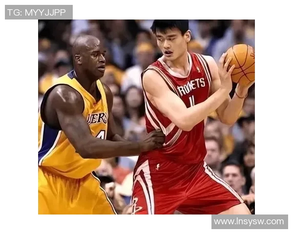 姚明篮球传奇：从中国巨人到NBA明星的辉煌之路