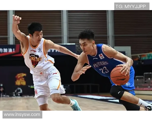 深圳马可波罗队长易京将缺席接下来几场比赛,全力备战全明星赛 深圳马可波罗队长易京将缺席接下来几场比赛,全力备战全明星赛